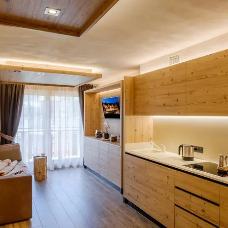 Bellavista Hotel apartamentowy 3*
